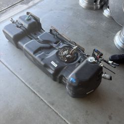 Fuel Tank For 2002-2005 Chevy Trailblazer