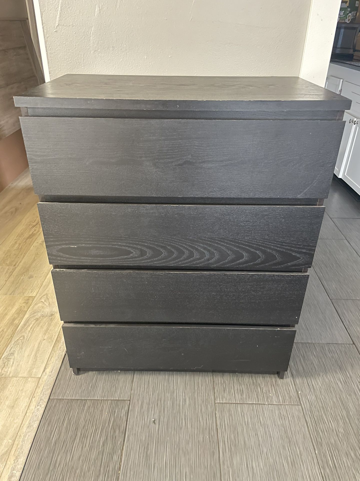 Dresser, Nights Stand & Ottoman