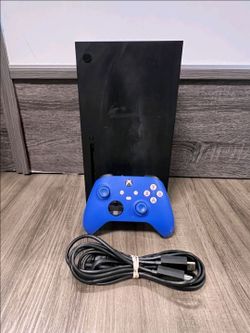 Xbox Series X 1TB Console Bundle w/ Controller & Cords | Excellent Condition 🎮