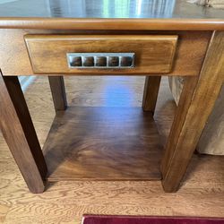 Coffee table set from Ashley’s Furniture 