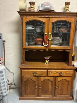 Vintage wooden spacious hutch