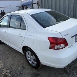 2008 Toyota Yaris