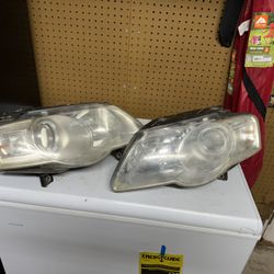 Headlights 2006-2010 VW Passat