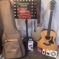Taylor 114e Acoustic Guitar