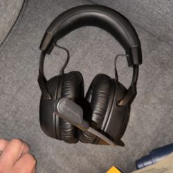 Hyper  X 3 Gaming Headset 