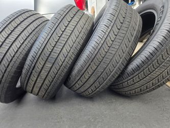 100% life. 265/55/20 tires Similiar to 255/55/20 275/50/20