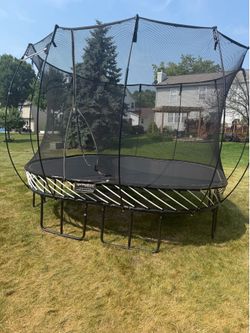 Springfree Premium Trampoline ! Great Condition