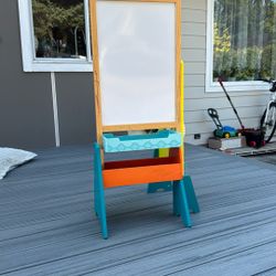 Whiteboard & Chalkboard