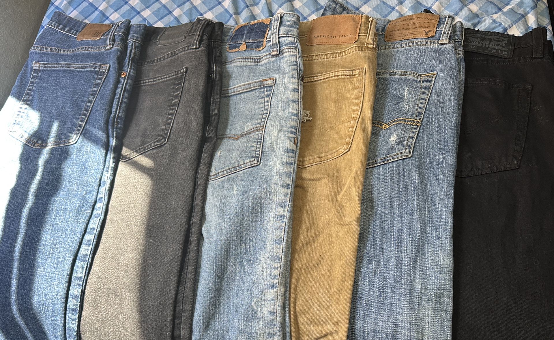 Men’s Jeans 30/30 And Other Sizes read Description