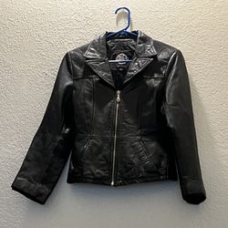 Wilsons ladies, leather jacket, size medium