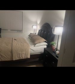 Queen bed with Mattress $255