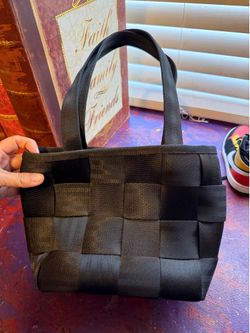 Small Harvey’s bag