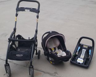 Graco 3 In 1 Carseat/stroller