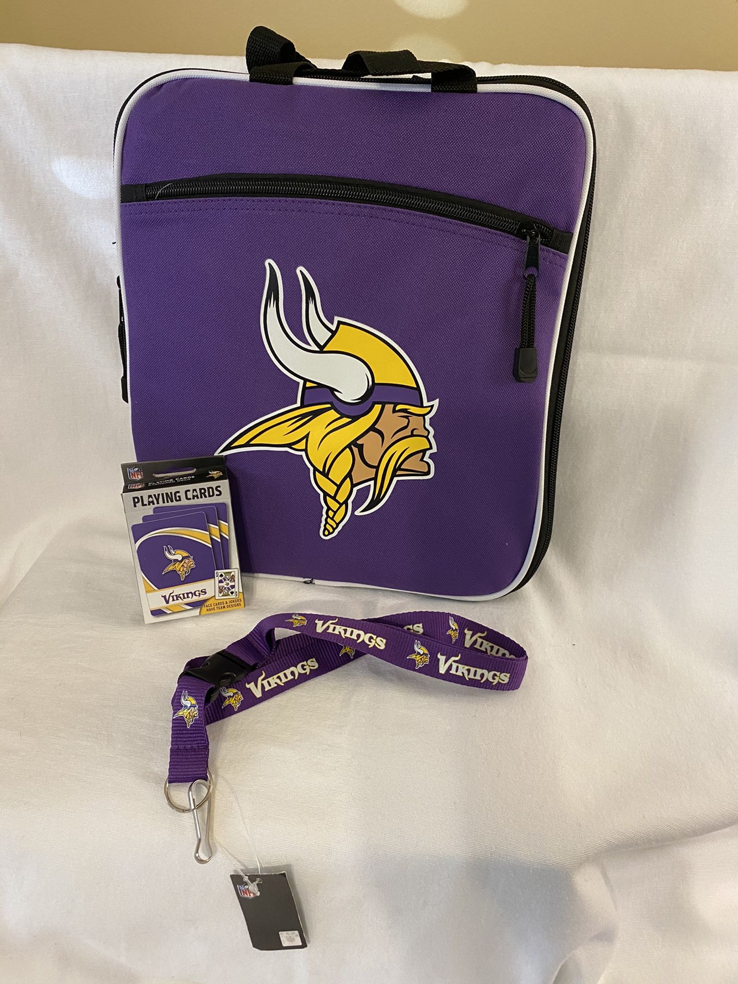 Minnesota Vikings duffle bag lanyard and playing cards