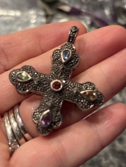 Vintage sterling marchasite cross blue topaz, peridot, amythyst, citrine 