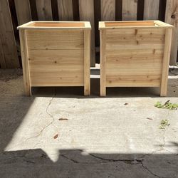 Handcrafted cedar wood planter boxes