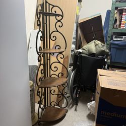 Two Corner Shelves 