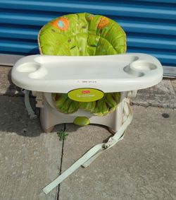 Fisher-Price Space Saver High Chair, Green (ALSO COMES WITH PDF INSTRUCTIONS)