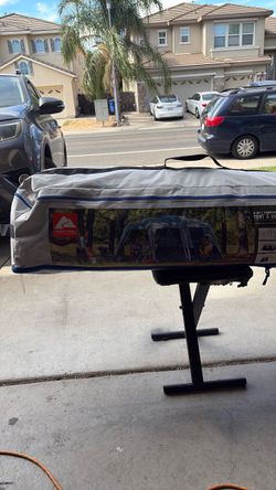 5/ in converter table instant tent, and shelter. Use one time. Excellent condition is it installed?