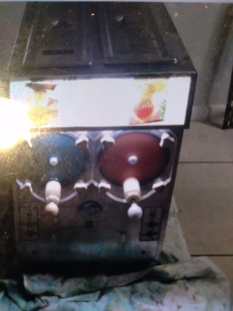 Slush machine