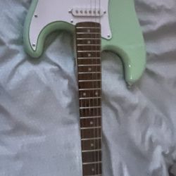 🎸 Electric Guitar Bundle – Squier Stratocaster Seafoam Green + Amp + Accessories – $355 OBO