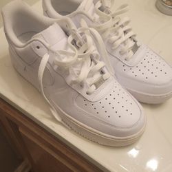 Gently Used Shoes Size 9