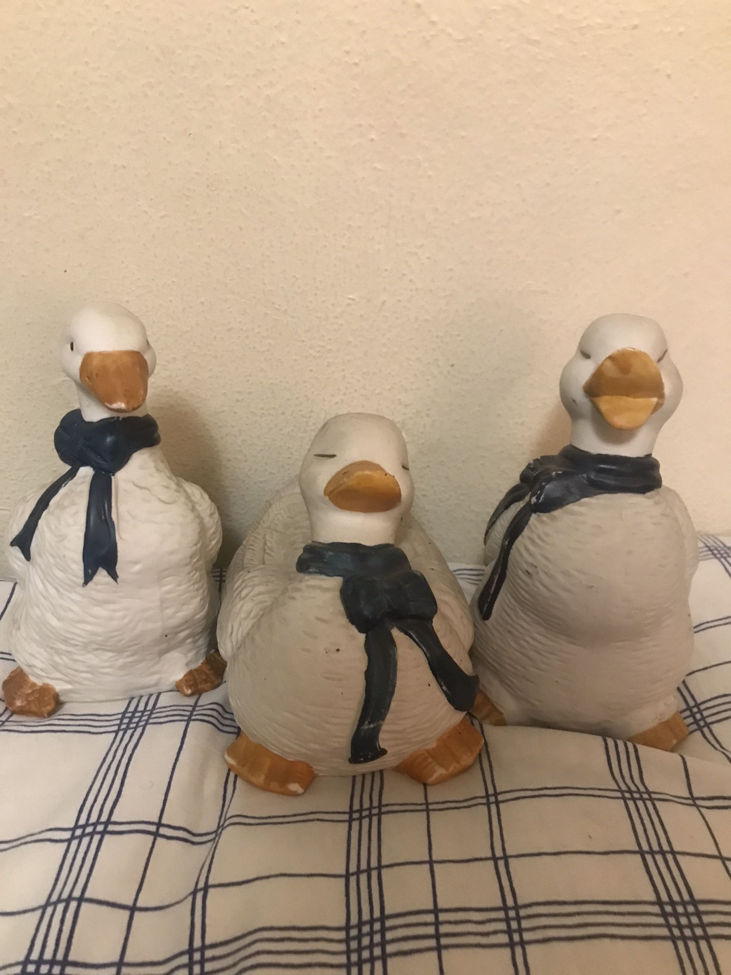 Vintage Porcelain Ducks x3