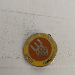 Disney Epcot 30 Year Trading Pin