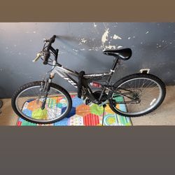EPCHO SPORTS MOUNTAIN BIKE FOR $25