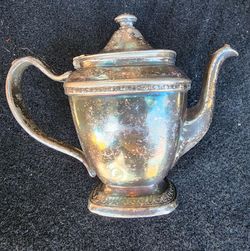 Vintage SILVER TEA POT ROOSEVELT HOTEL NEW YORK