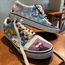 Limited edition SAILORMOON Vans