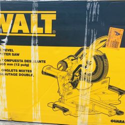 DEWALT DWS780 12 in. Double Bevel Sliding Compound Miter Saw New