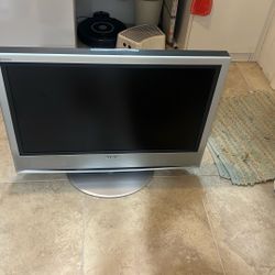 Sony 32” Flatscreen TV