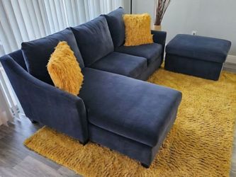 New! "BASSETT FORNITURE" (High-end quality and heavy-duty structure), Premium navy blue microfiber velvet, ottoman with deep storage and drop hinges,