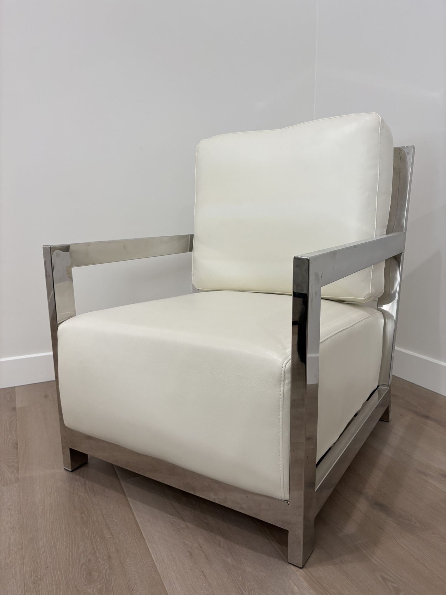Z Gallerie White Leather Accent Chair