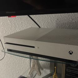 Xbox Ome S & FIFA 21