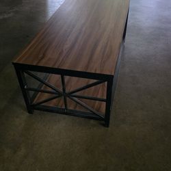 Industrial Coffee Table – Like New!