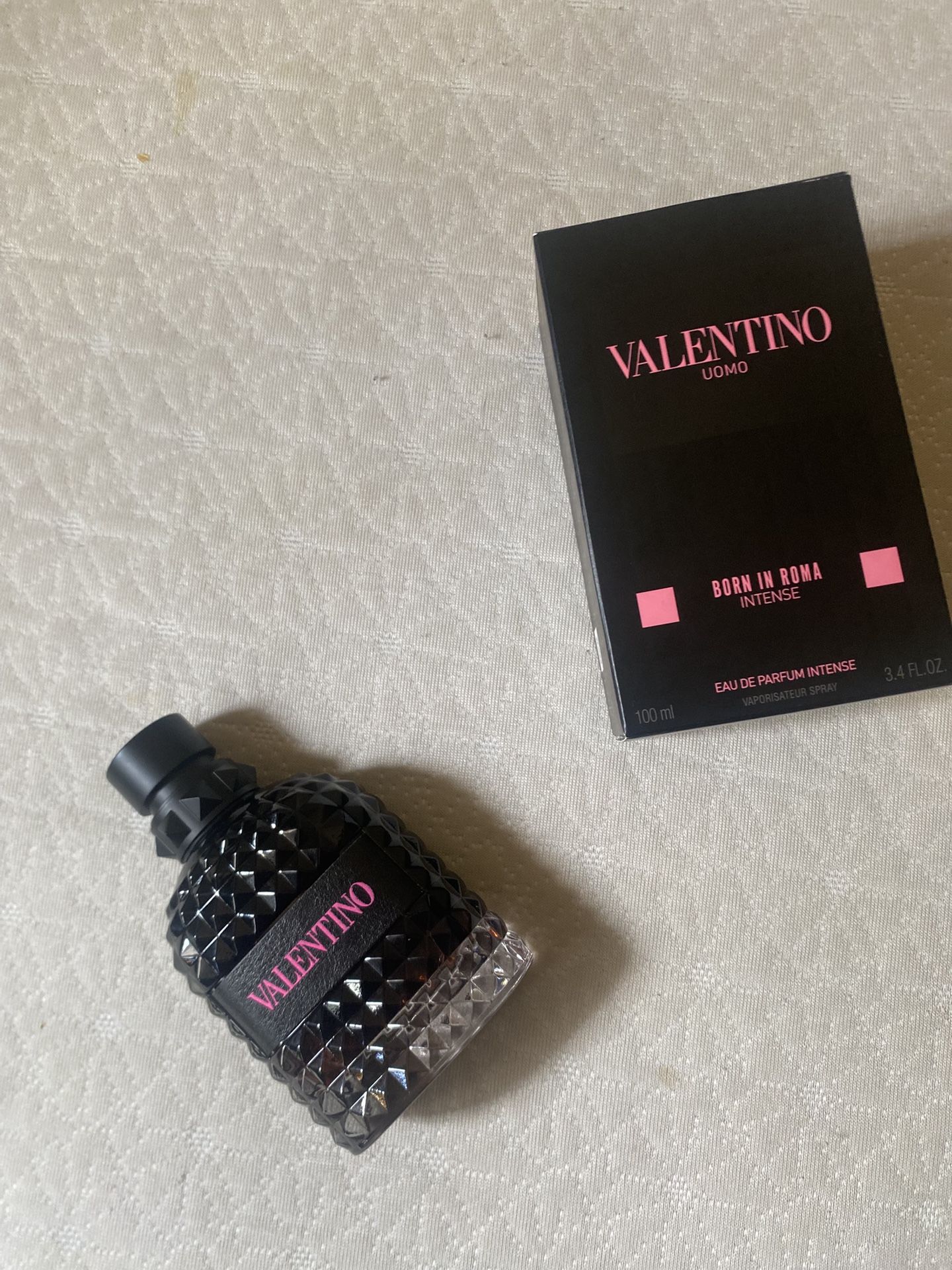 Valintino Born In Roma Intense