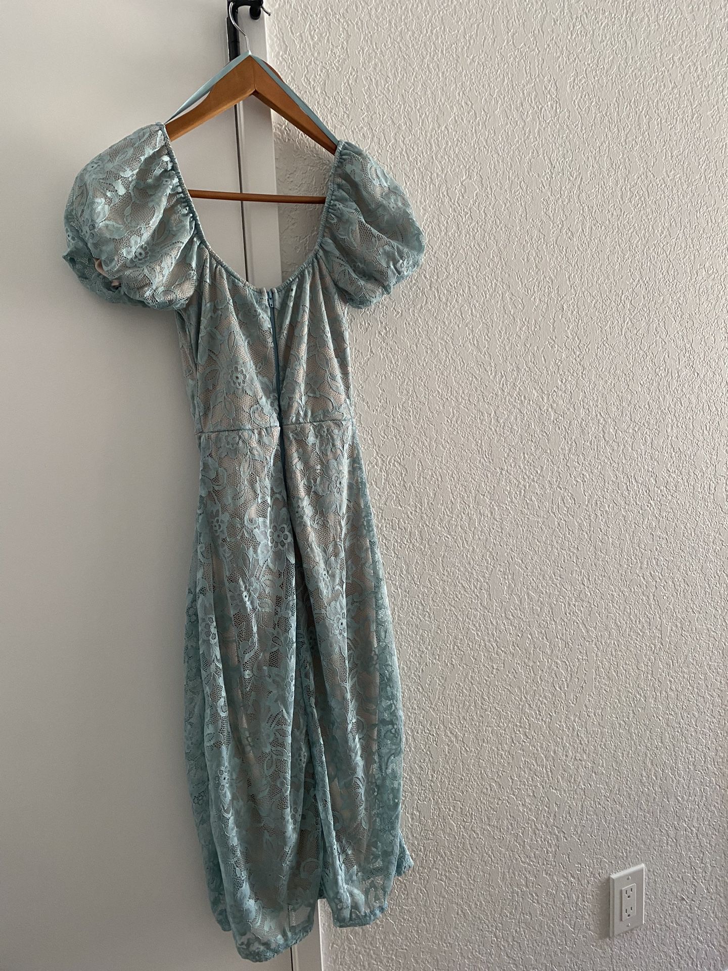 Windsor XS Midi Dress - coffeafoods.com