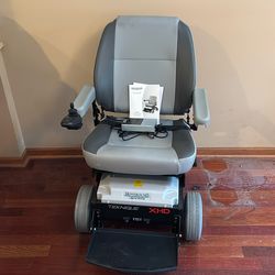 Hoveround Teknique XHD Power Chair