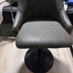 Free Stools 