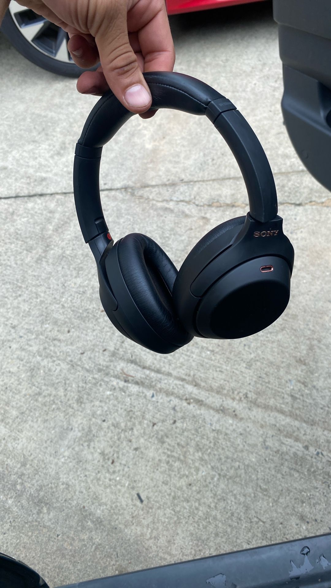 Sony WH-1000XM4 Wireless Noise Canceling Headphones