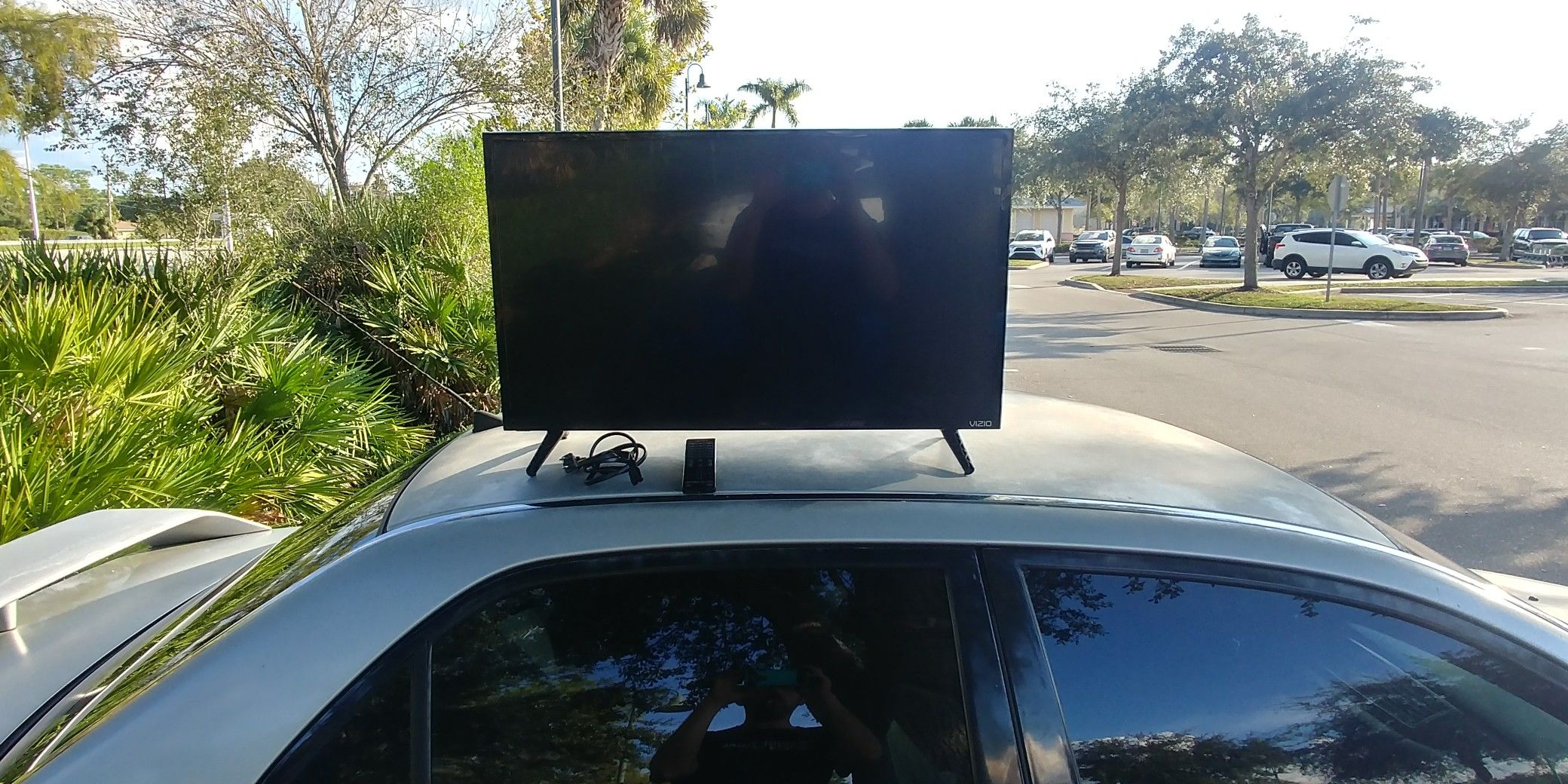 Vizio 40 inch' T.v.