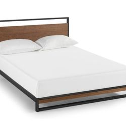 Queen Bed New ..... Please Read Below 