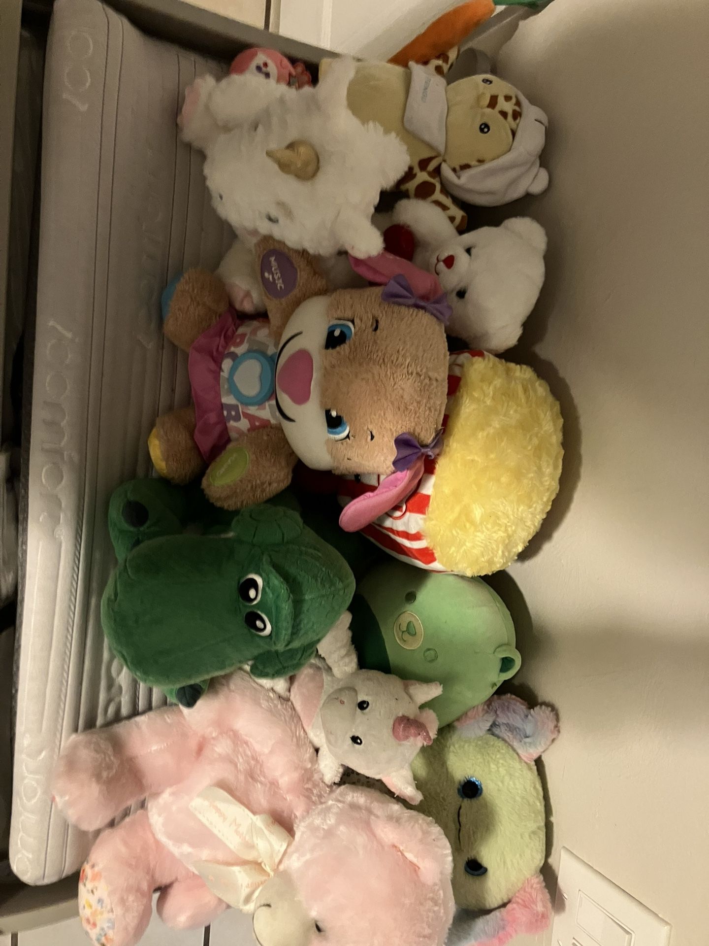 Changing Table With 6 Drawers