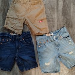 Levi's Shorts 3 T for Sale in Lake View, AL - OfferUp