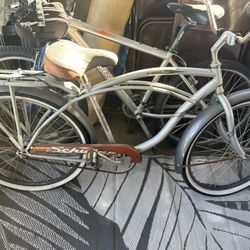 Schwinn Beach Cruiser 