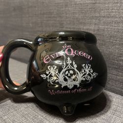 Disney Villains The Evil Queen Black Kettle Mug Cup 