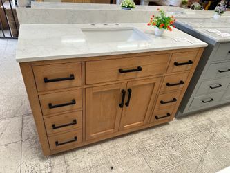Bathroom cabinet