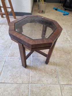 Small Stand